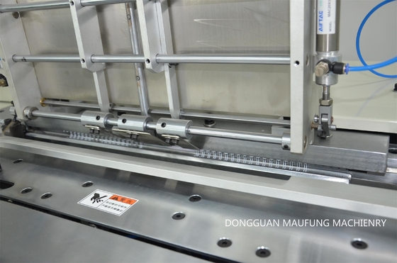เครื่องเข้าเล่มแบบกึ่งอัตโนมัติ Maufung Semi Auto A5 Double Loop Twin Coil Notebook Wire O Binding Machine MF-SDM520