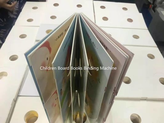 เครื่องทำหนังสือการ์ตูนสำหรับเด็ก Maufung แบบบอร์ดต่อบอร์ด เครื่องทำหนังสือแบบบอร์ดต่อบอร์ด เครื่องติดกาวหนังสือแบบบอร์ดต่อบอร์ด MF-PF400