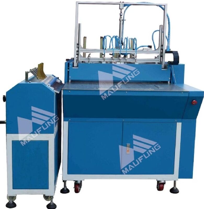 เครื่องทํากระเป๋าหนังสือแบบครึ่งอัตโนมัติ ด้วยพลังงาน 5.2KW และความหนาของกระดาษกระดาษ 1-4mm สําหรับ Notebook